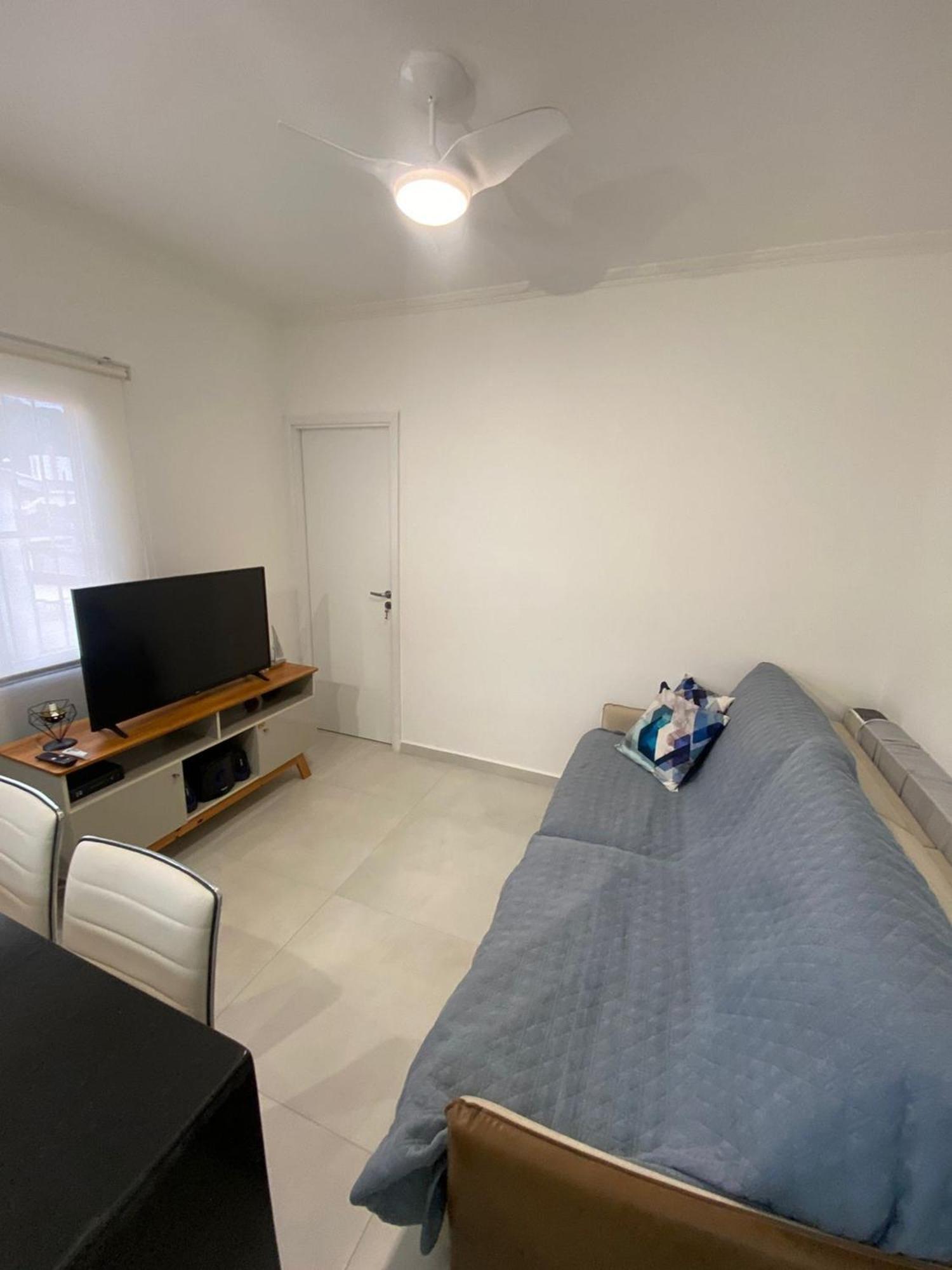 Canto Forte- Suite C/Varanda - Ate 5 Hospedes- Garagem - Wi Fi E 200 Metros Da Praia, 50 Metros Da Av Gastronomica Da Pg Praia Grande  Exterior foto